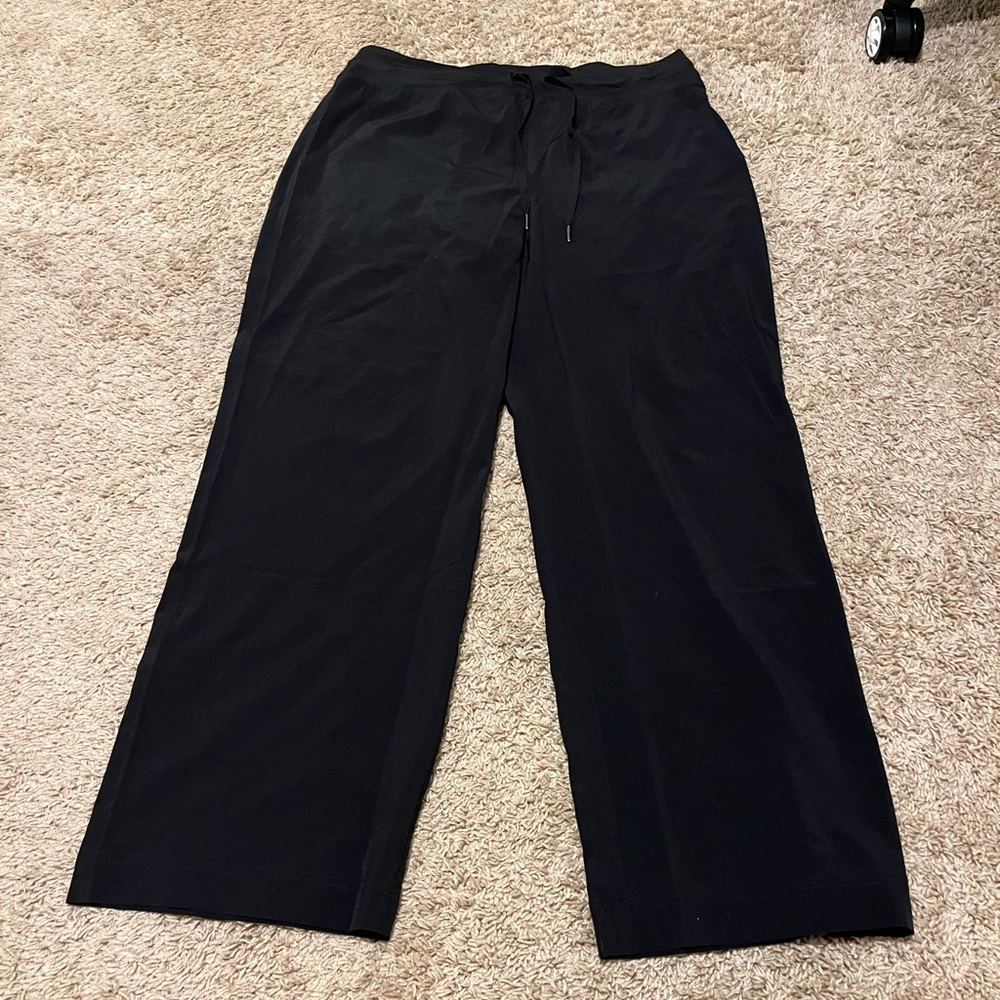 Chicos Zen Sport Black Pant size 2 US size 12